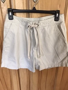 OP Sport Tan Beige Flap Pocket Shorts Women’s Size 3/4 - Picture 1 of 5