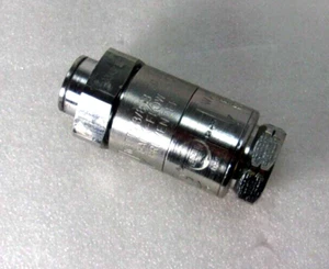 WATTS 3/8 LF7C Backflow Preventer: LF7, 3/8 in Pipe Size, FNPT x FNPT, 10 GPM - Picture 1 of 4