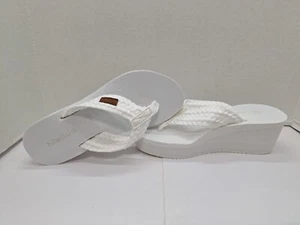 NEW IN BOX Malida Wedge Sandals Sz 7 - Picture 1 of 3