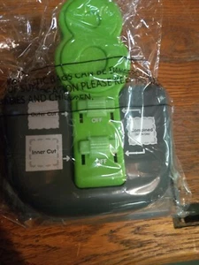 We R Memory Keepers Lucky 8 Punch Pathway Bricks Paper Punch  Scrapbooking NEW - Picture 1 of 3