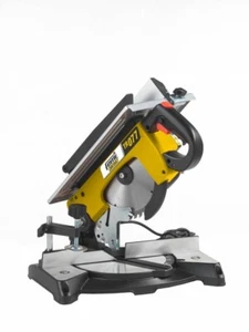 Troncatrice circolare per legno FEMI TR077 piano in alluminio 1200W lama 210 mm - Foto 1 di 1