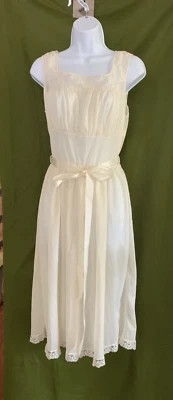 Vtg 60s Nightgown Butter Yellow Nylon Lace Fairycore Satin Ribbon Tie Sz 38 - Image 1 of 4