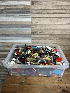 Lego gemischtes Konvolut Restposten - 8 kg + gemischte Teile - Bild 1 von 23