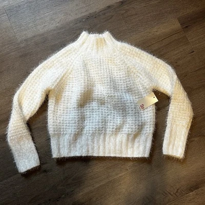 Suéter corto tejido suave blanco So Brand para mujer talla M Foto 1 de 4