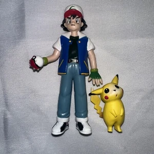Figurine Pokémon Pikachu e Ash Ketchum Vintage - Foto 1 di 7