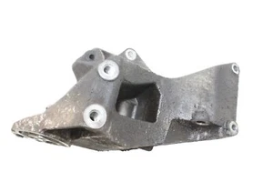Soporte generador alternador Land Rover Discovery III L319 2,70 diésel 22628837 - Imagen 1 de 3