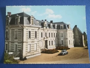 CPA AUTOMOBILES - BEAUFORT EN VALLEE - ECOLE PUBLIQUE - PANHARD - Picture 1 of 3