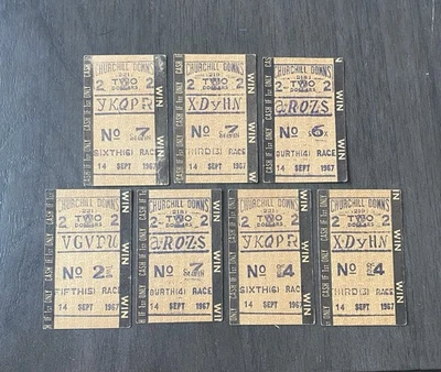 Lote de 7 boletos de bolsa de apuestas Churchill Downs del día de la carrera del Derby de Kentucky de septiembre de 1967 Foto 1 de 4