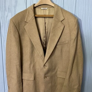 Dobbshire Customized Cashmere Blend Camel Colored Mens Sports Coat Size 48R - Picture 1 of 10