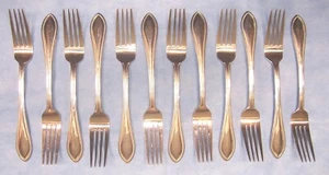 12 WALLACE AMERICAN TRADITION Dinner Place Set Fork 18/10 Stainless Steel Silver - Picture 1 of 5