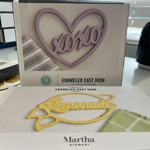 Martha Stewart Collection Enameled Cast Iron Lemonade or XO Trivet - Picture 1 of 7