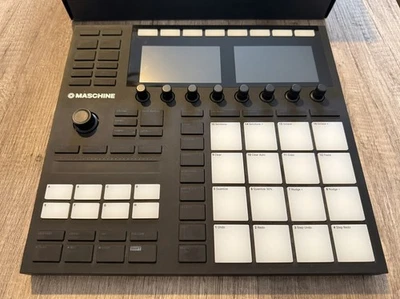 Native Instruments Maschine MK3 (+SW via Lizenztransfer bei Native Instruments) - Bild 1 von 4