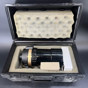 Celestron International C90 1000MM F/11 Maksutov Telescope W/ Carrying Case - Picture 1 of 19