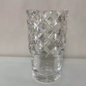 VASO di fiori trasparente cristallo pesante 8" taglio diamante decorazione - Foto 1 di 5