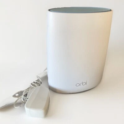 Netgear Orbi LBR20 White Tri-bard 4G Router LTE Advanced WiFi - Image 1 of 4