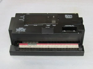 GE FANUC PROGRAMMABLE CONTROLLER SERIES 90-20 IC692MAA541C IC692CPU211D 120V - Picture 1 of 9