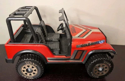 TONKA Truck “Gold Digger” Jeep 4X4 Red 1980’s Vintage Collectible Car Truck 10” - Image 1 of 4