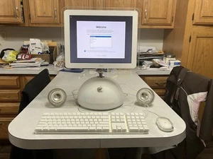Apple iMac iMac G4 17"-Desktop – M9168LL/A (September 2003) - Bild 1 von 18