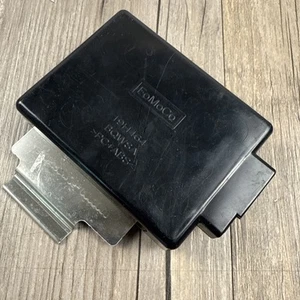 Módulo de control de chasis multifunción Ford Fiesta 2011-2013 AE8T-19H464-AE - Imagen 1 de 7