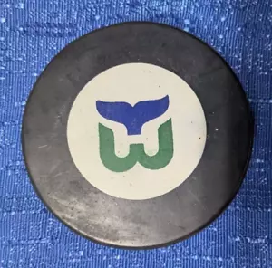 NHL Hartford Whalers Viceroy / Inglasco Approved Game Puck 1980-84 V4 Slug - Bild 1 von 3