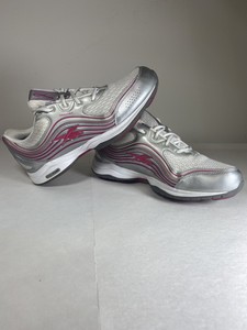 reebok easytone pink