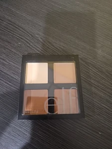 e.l.f. Paleta Cream Contour 4 Tonos Fácil Aplicación Mezclable Edificable Destacados - Imagen 1 de 5