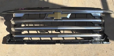 2021 2022 2023 2024 Chevrolet Tahoe Suburban High Country OEM Grille - Image 1 of 4