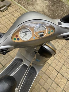 Vespa Roller ET4 125ccm - Bild 1 von 7