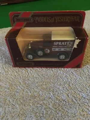 Matchbox Model of Yesteryears Y22 1930 Model A Ford Van - Spratt’s  - Boxed - Image 1 of 4