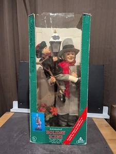 1993 Holiday Creations Tiny Tim & Scrooge 26" Animated & Lighted Lamp Post Scene - Picture 1 of 13