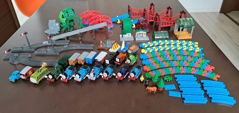 Thomas Friends Plarail Figure Capsule Train Mainspring Emily Diesel Clarabel Lot Cover