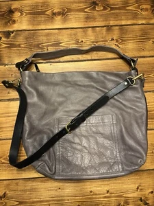 Coronado Bison Leder Beuteltasche Tasche verdecktes Tragen Schultertasche grau Handtasche - Bild 1 von 16