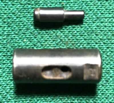 VINTAGE ORIGINAL WINCHESTER MODEL 07 AUTOLOADER TRIGGER LOCK AND PLUNGER parts - Image 1 of 3