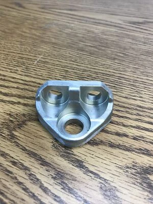 YAMAHA FJR1300 2003-2005, ENGINE STAY 3 BRACKET PART # 5JW-21316-00-00 - Image 1 of 4