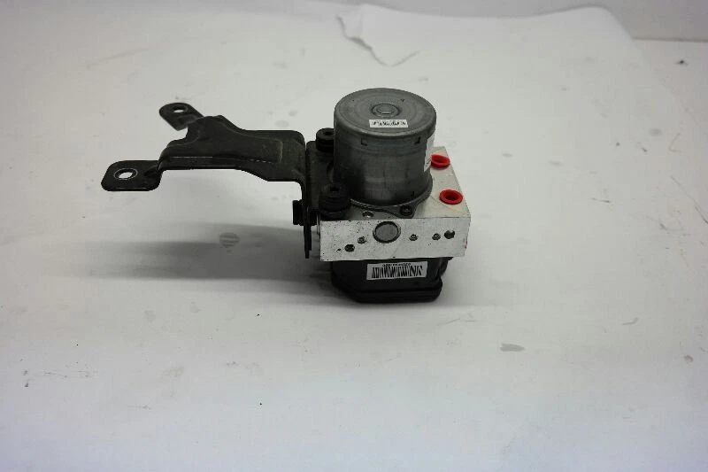 Conjunto modulador de piezas de freno antibloqueo Hyundai Accent 2015-17 ABS Foto 1 de 4