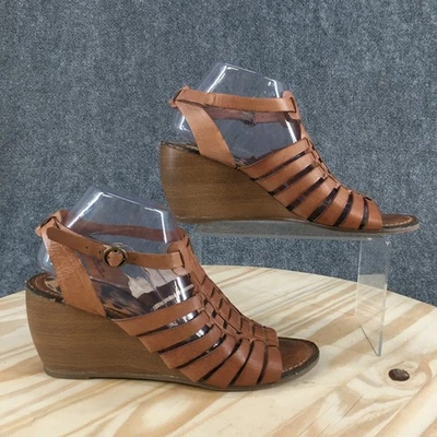 Sandalias Baretraps para mujer 10M Ivania Gladiador marrón con hebilla punta abierta tacones de cuña Foto 1 de 4
