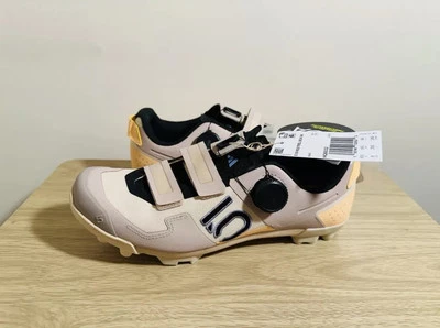 Adidas Five Ten Kestrel BOA Mujer Bicicleta de Montaña Zapatos Arena HQ6032 Talla 8.5 NUEVO Foto 1 de 4