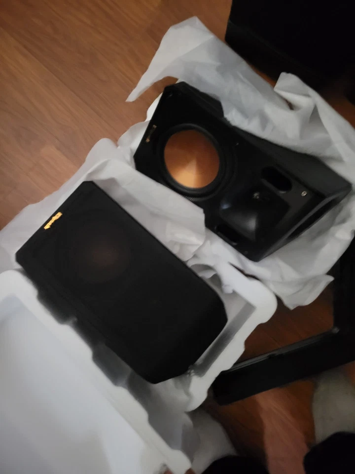 KLIPSCH Reference Cinema System 5.1.4 SATÉLITE Dolby ATMOS RCS-SAT PAR   - Imagem 1 de 4