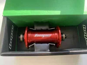 Hope RS4 Front Non-Disc 24Hole Hub. Red. QR. New in Box. Free P&P - Picture 1 of 2