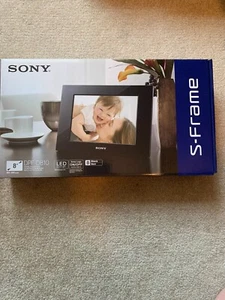 Sony S-Frame DPF-D810 8” Digital Picture Frame In Box - Picture 1 of 4