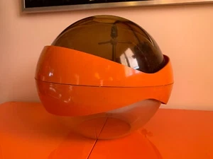 LUSTRE COLLECTOR UFO SPACE AGE STYLE COLANI DESIGN ITALY VINTAGE ORANGE PLEXI - Picture 1 of 9