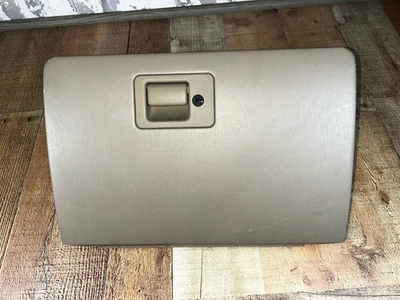 2005-2007 Mercury Mariner Glove Box, OEM NO KEY, USED, Minor Details, See Photos - Image 1 of 4