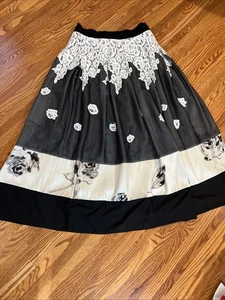 Sachin + Babi Noir Damenrock schwarz/weiß Materialmix Applikation Größe 6 - Bild 1 von 10