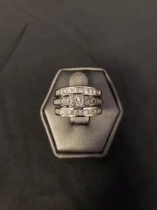 14K WHITE GOLD & DIAMOND SIZE 5.5 RING SET (22623-1) - Picture 1 of 5