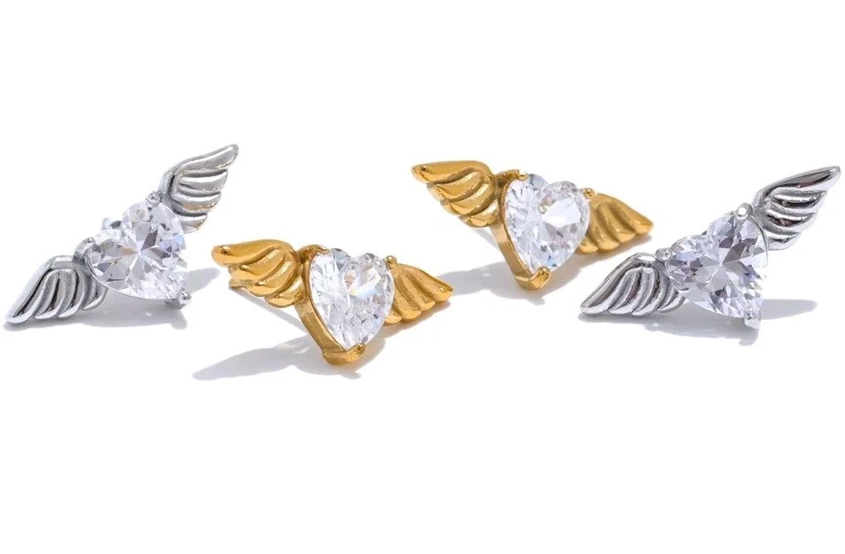 Orecchini Donna Acciaio Zircone Cuore con Ali – Idea Regalo Natale - Immagine 1 di 3