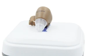 Enlinea Novel N-Klick (ITC) Hearing Amplifier Suitable for Moderate Hearing Loss - Picture 1 of 7