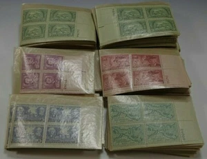 319 US STAMPS PLATE BLOCKS OF 4 3 CENT STAMP 1940's 1276 STAMPS - Picture 1 of 10