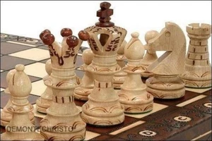 Sehr edles Schachspiel Schach aus Holz 53 x 53 Handarbeit- klappb. Brett+Figuren - Bild 1 von 4