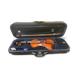 Antonio Giuliani Etude 4/4 Violin – Spruce & Maple - Case/Bow/Tuner Included - Picture 1 of 19