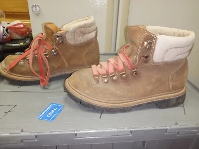 Botas de Montañismo De Colección Sears The Shoe Place Cuero Para Mujer Talla 9 Foto 1 de 4